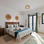 Lira The Hidden Gem Above The Sea * Rethimno