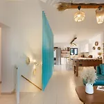 Lira The Hidden Gem Above The Sea Villa
