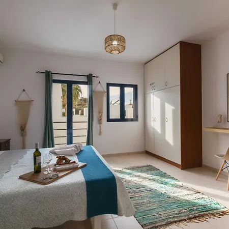 Lira The Hidden Gem Above The Sea * Ретимно