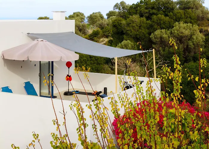 Villa Lira The Hidden Gem Above The Sea *