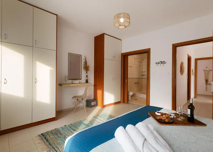 Lira The Hidden Gem Above The Sea Rethymno