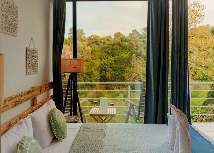 Lira The Hidden Gem Above The Sea Villa