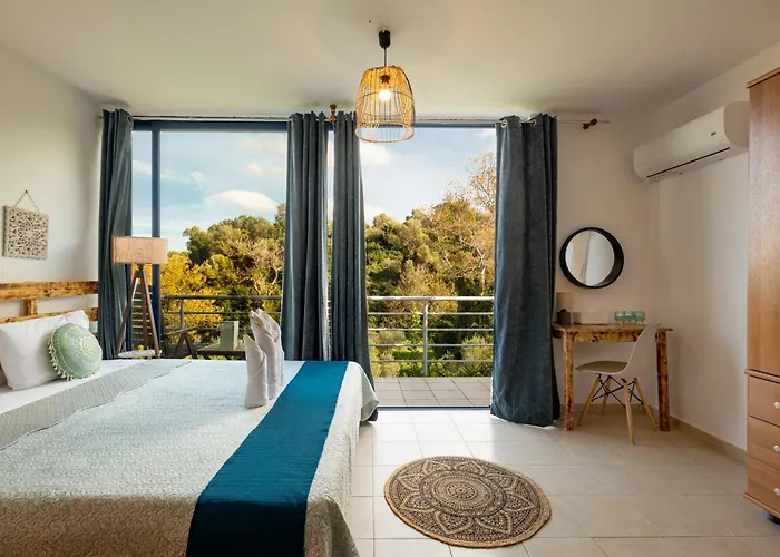 Villa Lira The Hidden Gem Above The Sea *