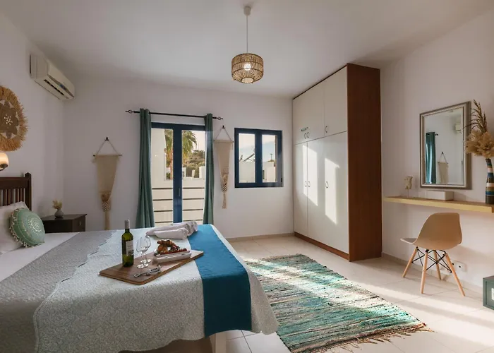 Lira The Hidden Gem Above The Sea * Rethymno