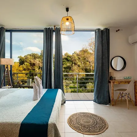 Villa Lira The Hidden Gem Above The Sea *