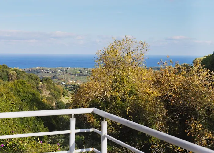 Вилла Lira The Hidden Gem Above The Sea