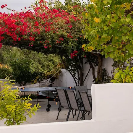 Lira The Hidden Gem Above The Sea Villa *