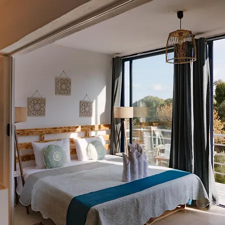 Lira The Hidden Gem Above The Sea *