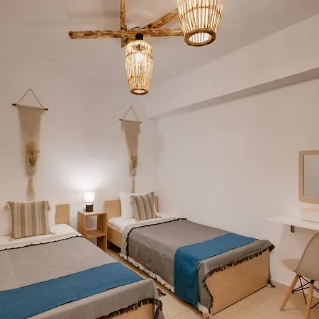 Lira The Hidden Gem Above The Sea Rethymnon