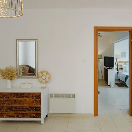 Lira The Hidden Gem Above The Sea * Rethymnon